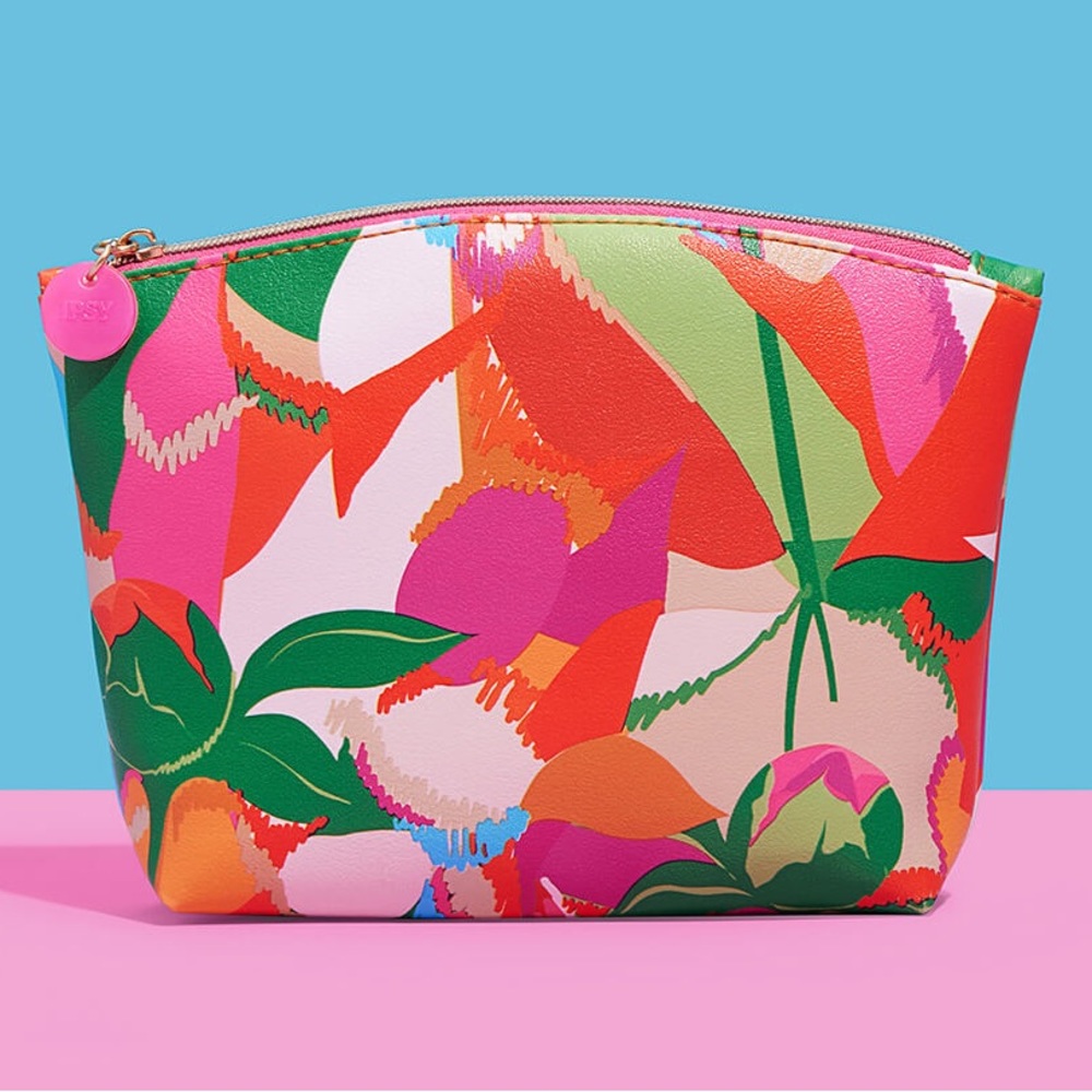 Ipsy May 2023 Makeup Bag
